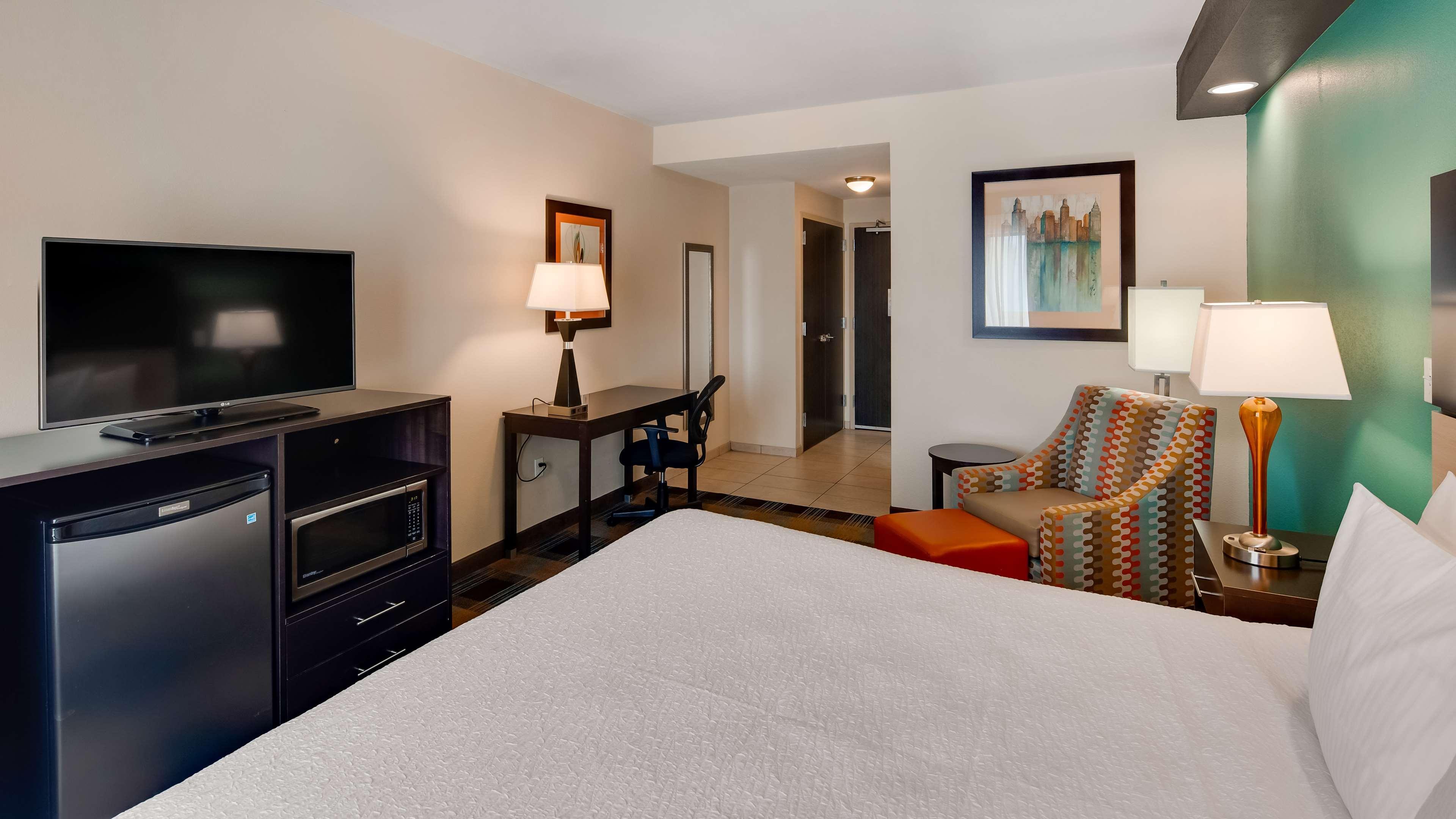 Best Western Plus Atrium Inn & Suites Clarksville Ngoại thất bức ảnh