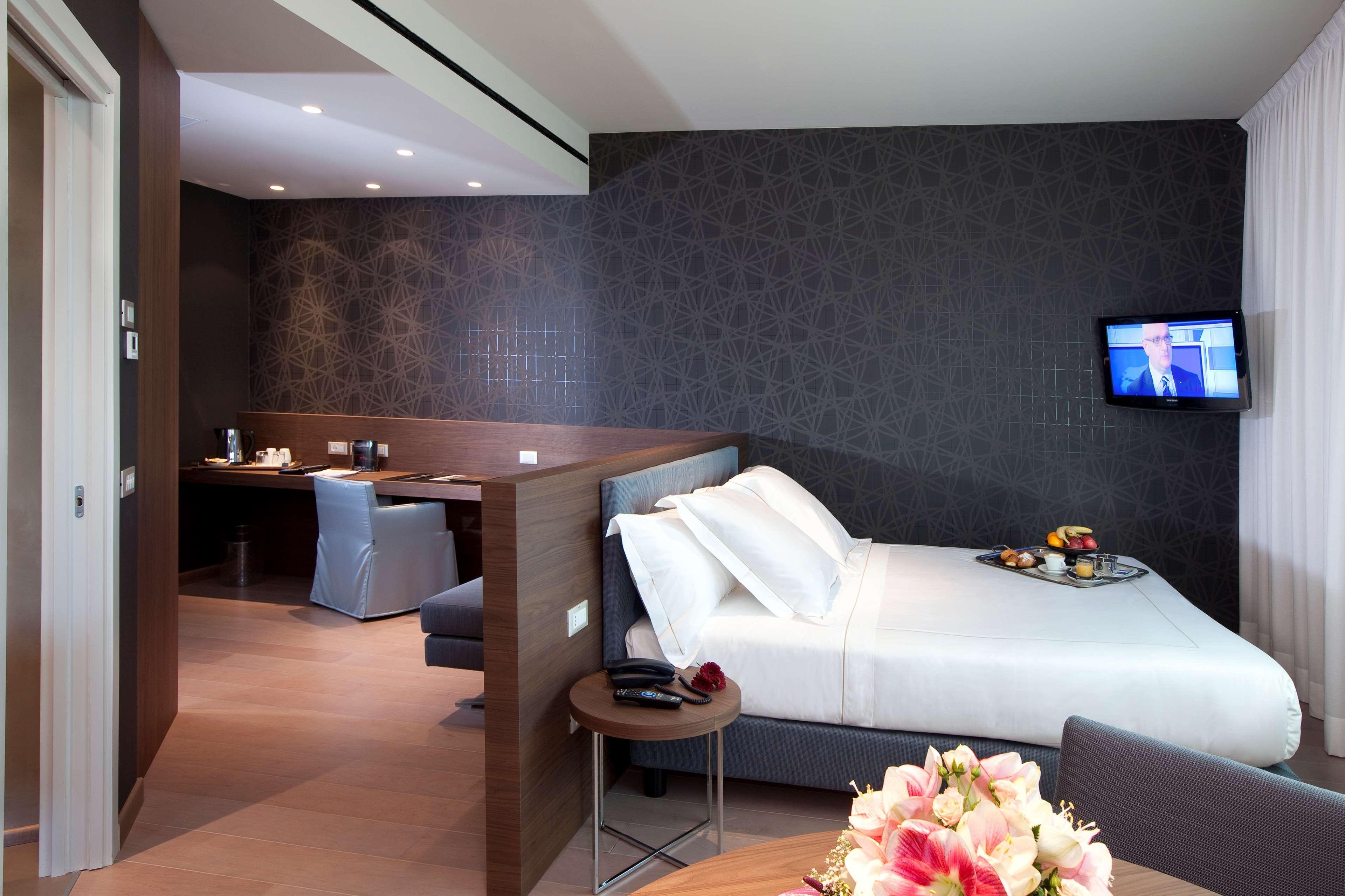 Best Western Plus Atrium Inn & Suites Clarksville Ngoại thất bức ảnh