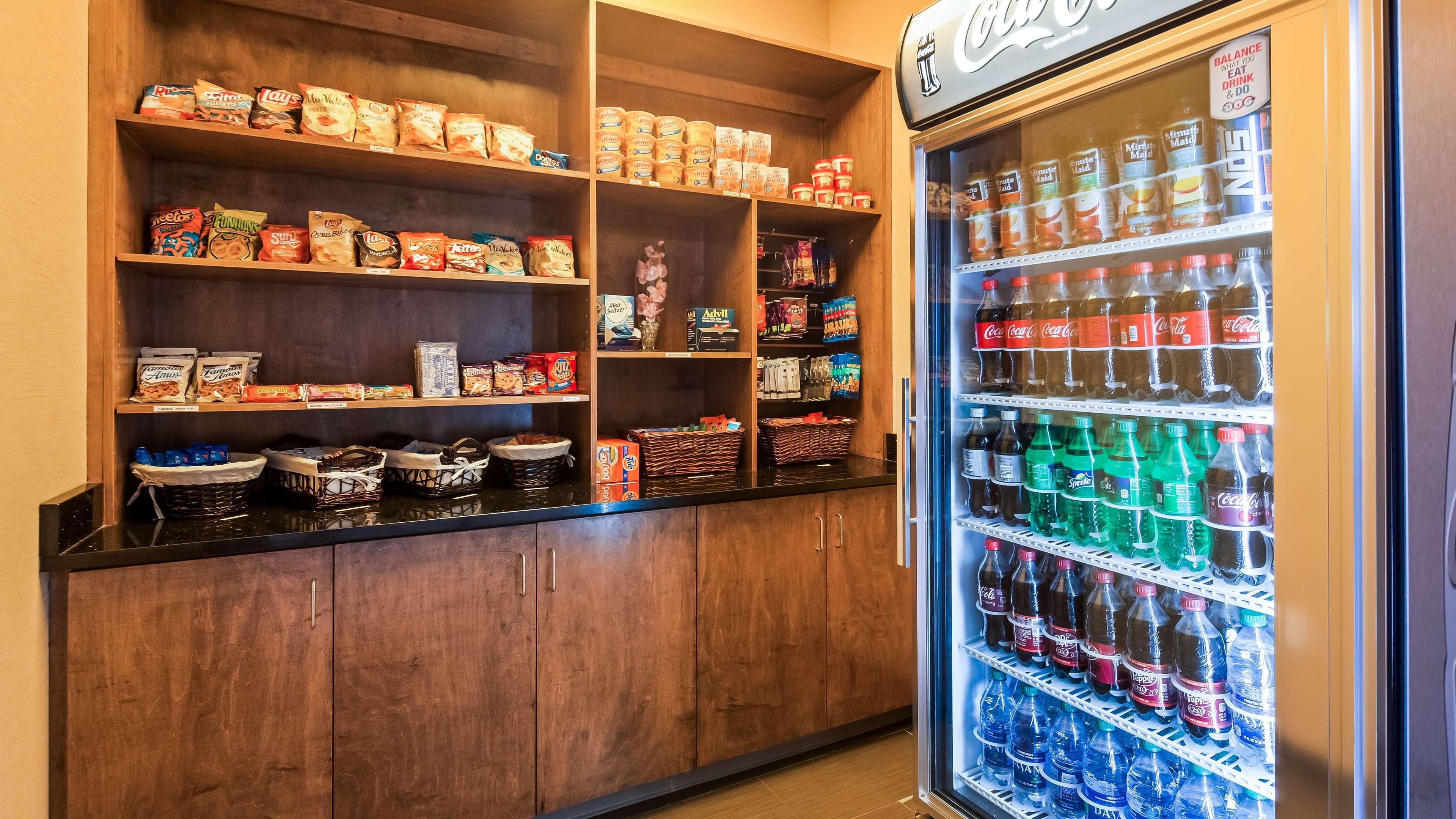 Best Western Plus Atrium Inn & Suites Clarksville Ngoại thất bức ảnh