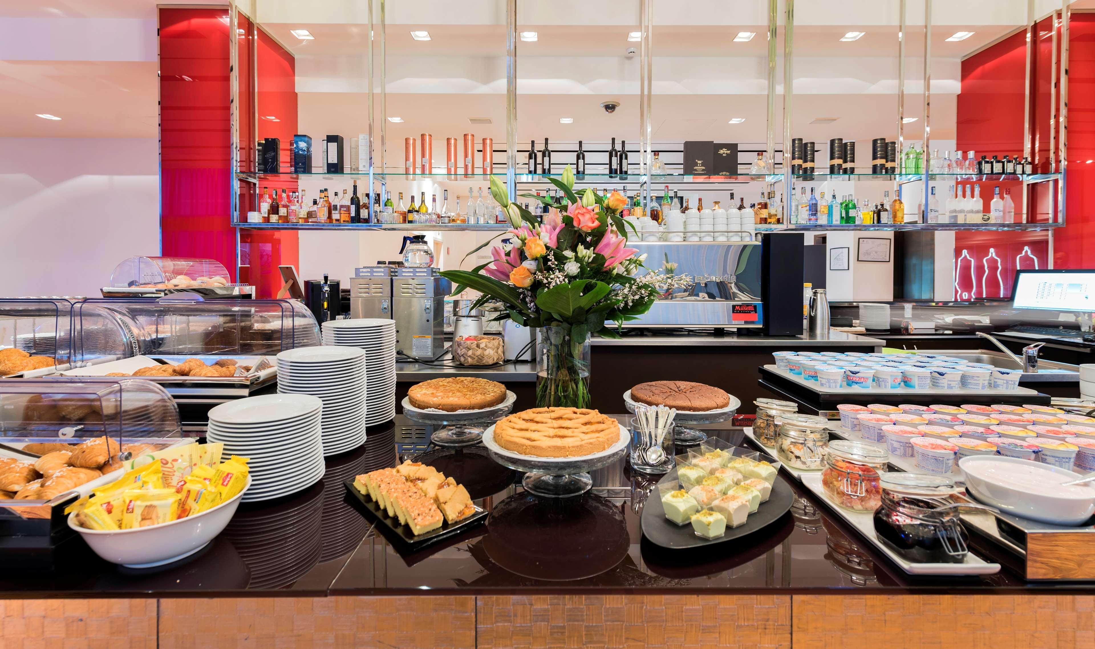 Best Western Plus Atrium Inn & Suites Clarksville Ngoại thất bức ảnh